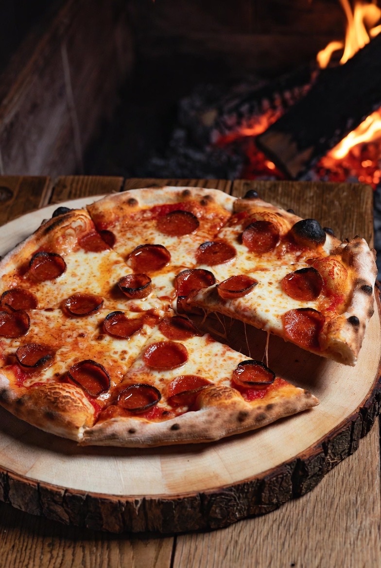Wood-fired pepperoni pizza